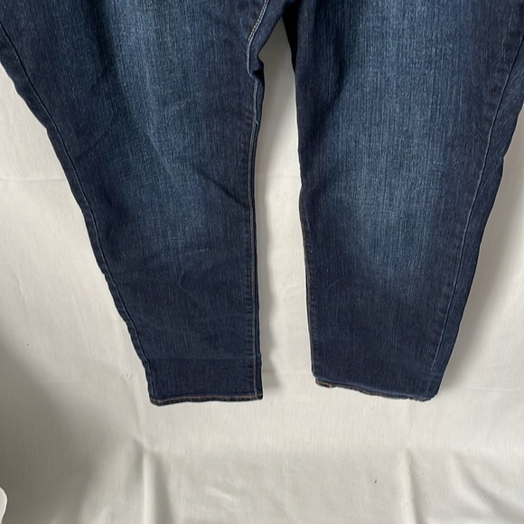 Old Navy SweetHeart Jeans - Picture 4 of 8